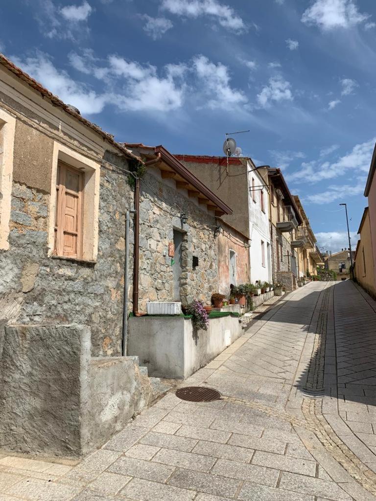 Isola Rossa Appartamenti Paduledda Exteriér fotografie